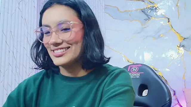 Snapshot of PEACHY_TAY chatting on July 20, 11:34 am PEACHY TAY online show from July 20, 11:34 am