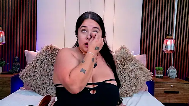 CameronJonnes online show from February 2, 8:07 pm