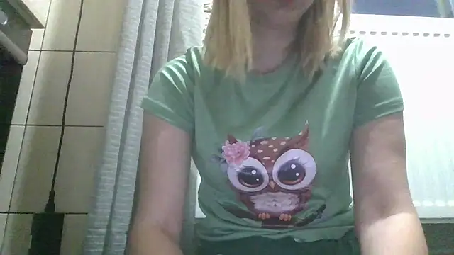 Snapshot of dirty_sasha00 chatting on April 24, 2:36 am dirty sasha00 online show from April 24, 2:36 am