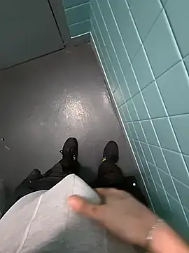 seulementme online show from February 26, 11:42 am