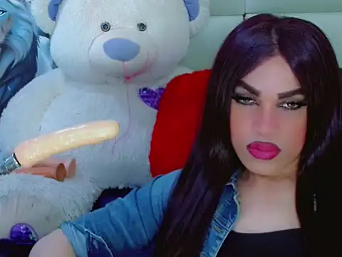 NharaBigCock online show from November 12, 5:24 pm