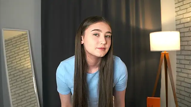 Snapshot of AriannaSemke chatting on November 7, 3:28 am AriannaSemke online show from November 7, 3:28 am