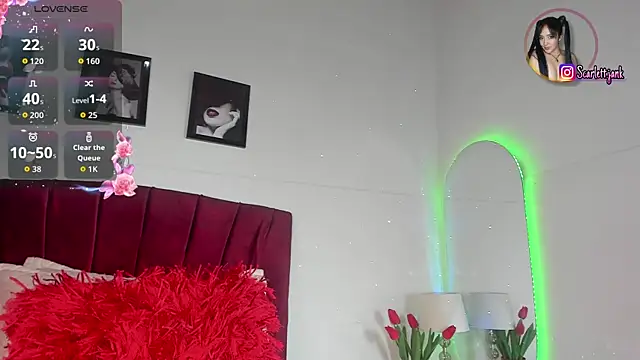Snapshot of Scarlett_Jank chatting on July 22, 7:16 pm Scarlett Jank online show from July 22, 7:16 pm