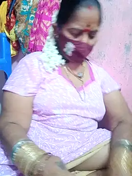 Snapshot of savithasree chatting on May 18, 4:35 pm savithasree online show from May 18, 4:35 pm