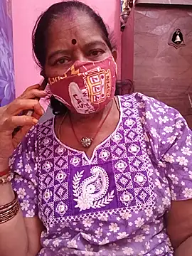 Snapshot of savithasree chatting on June 4, 6:08 am savithasree online show from June 4, 6:08 am