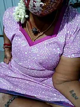 Snapshot of savithasree chatting on July 22, 4:43 pm savithasree online show from July 22, 4:43 pm