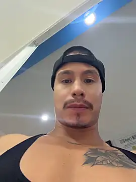 RaySullivan online show from April 9, 4:23 pm