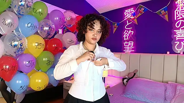  sarahRose online show from March 6, 5:04 am