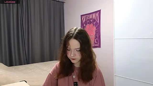 Snapshot of AlissaGerardo chatting on June 8, 2:23 am AlissaGerardo online show from June 8, 2:23 am