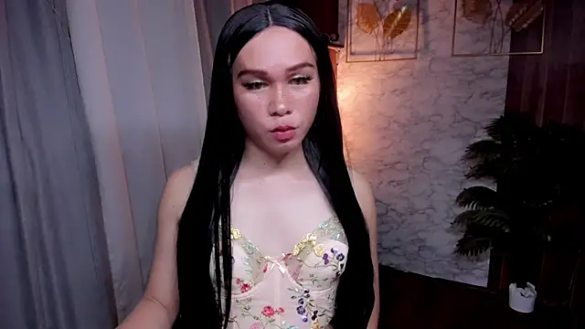 Snapshot of xSlave_Doll chatting on December 1, 4:45 pm xSlave Doll online show from December 1, 4:45 pm