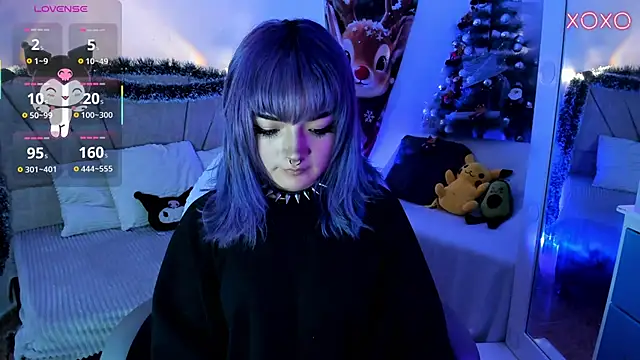 ravencollen online show from December 15, 7:40 pm