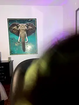 Snapshot of alisaa_jhons1 chatting on January 19, 1:09 am alisaa jhons1 online show from January 19, 1:09 am