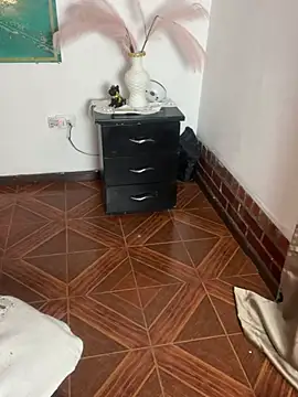 Snapshot of alisaa_jhons1 chatting on February 3, 2:53 am alisaa jhons1 online show from February 3, 2:53 am