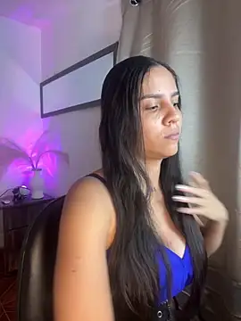 Snapshot of alisaa_jhons1 chatting on February 20, 10:21 pm alisaa jhons1 online show from February 20, 10:21 pm