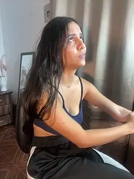 alisaa jhons1 online show from April 11, 12:15 am