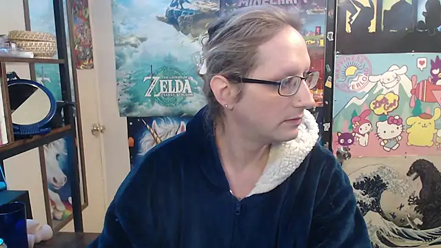 Savanah Banana  online show from March 17, 12:52 pm