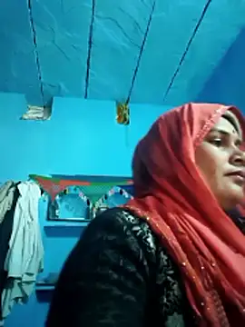 Snapshot of Chinki_pande chatting on January 8, 6:26 am Chinki pande online show from January 8, 6:26 am