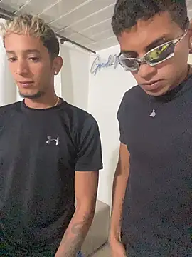 Mike and Rayan online show from March 17, 1:32 am