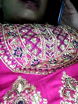 Snapshot of Sexy-rimi-doll chatting on November 5, 11:32 am Sexy-rimi-doll online show from November 5, 11:32 am