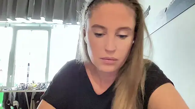 Ameli8 online show from November 7, 12:49 pm