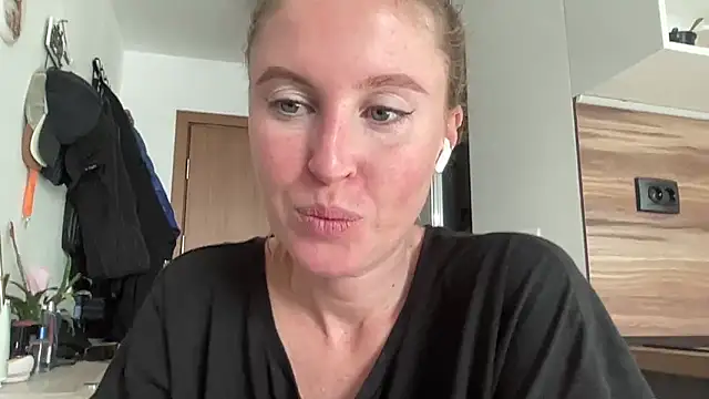 Ameli8 online show from November 27, 11:12 am