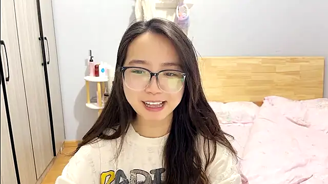 Hmm 0303 online show from March 2, 7:15 am