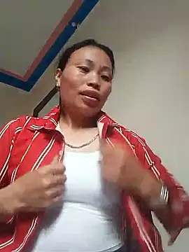 Snapshot of Karen_china chatting on November 7, 1:05 am Karen china online show from November 7, 1:05 am