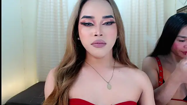 Snapshot of sweet_sophiaxx chatting on February 2, 11:36 pm sweet sophiaxx online show from February 2, 11:36 pm