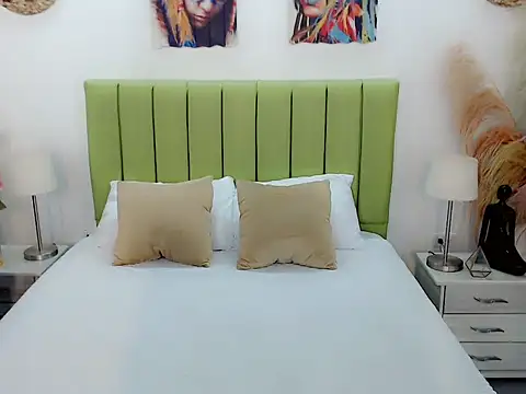 sebastian cruz  online show from February 28, 6:53 pm