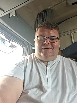 Snapshot of Grase44 chatting on November 7, 1:00 pm Grase44 online show from November 7, 1:00 pm