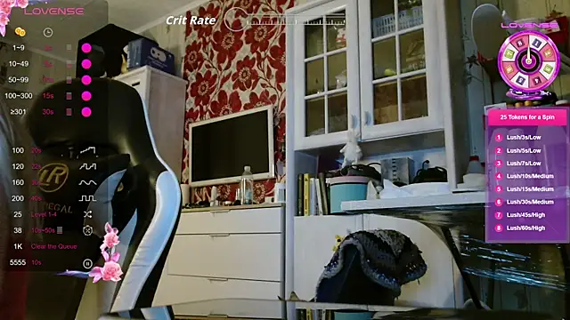 Snapshot of dominyantrix chatting on November 7, 7:36 pm dominyantrix online show from November 7, 7:36 pm