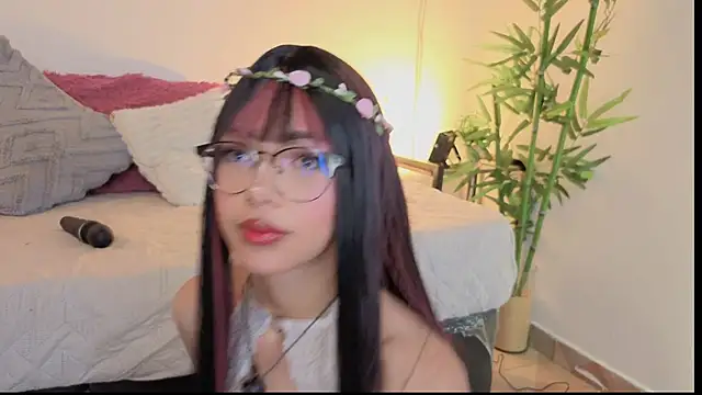  ViolletteNoir  online show from March 7, 8:17 pm