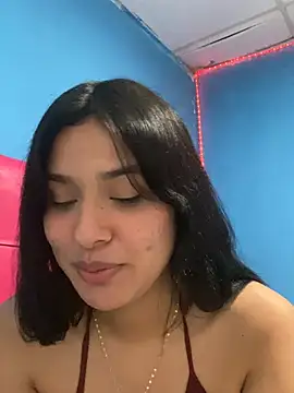 Chiquinquira3 online show from May 21, 3:35 am