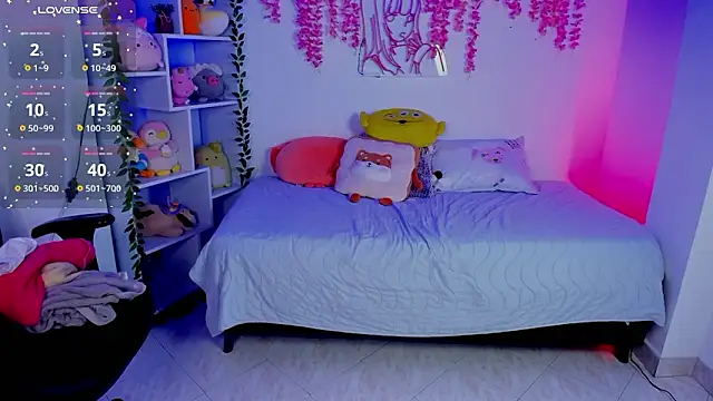  hanna sky online show from February 7, 11:14 am