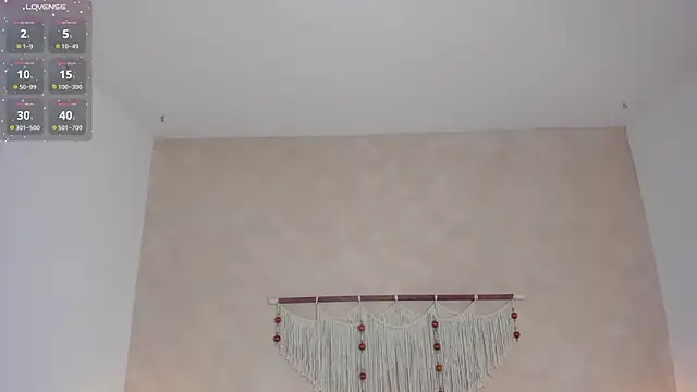 Snapshot of _hanna_sky chatting on May 13, 6:16 pm hanna sky online show from May 13, 6:16 pm