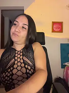 Snapshot of Melody_Spencer26 chatting on February 9, 6:01 pm Melody Spencer26 online show from February 9, 6:01 pm