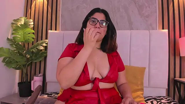 Carlotta de velour online show from June 21, 3:20 am