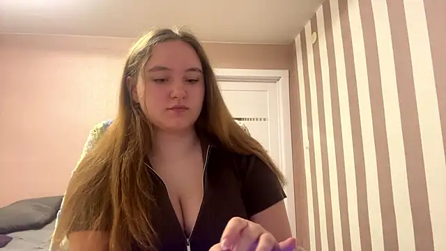 BabyBlissxx online show from March 25, 10:05 pm