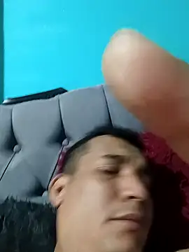 Snapshot of Loquillopajero chatting on March 3, 12:11 pm Loquillopajero online show from March 3, 12:11 pm