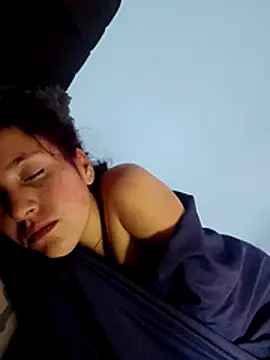 Snapshot of crazy_penis chatting on November 7, 12:38 pm crazy penis online show from November 7, 12:38 pm