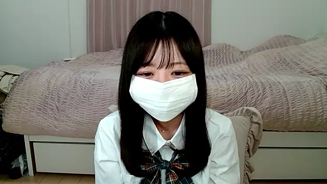 Snapshot of _Runa_ chatting on November 10, 5:17 am Runa online show from November 10, 5:17 am