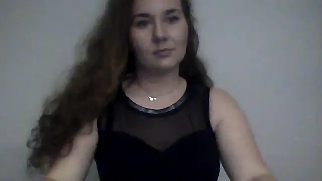 Snapshot of AgnesLips chatting on November 10, 3:11 pm AgnesLips online show from November 10, 3:11 pm