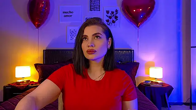 AdrianaTorres online show from February 9, 6:12 pm