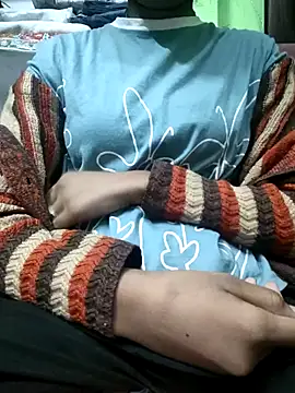 Snapshot of Hasinaji chatting on November 9, 1:20 pm Hasinaji online show from November 9, 1:20 pm