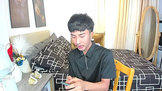 Urloverhardcock online show from April 7, 9:10 am