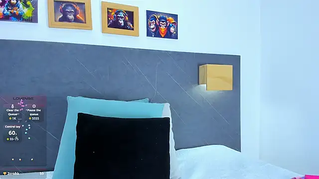 Andhrea Vale online show from February 26, 12:15 pm