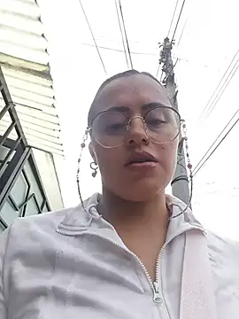 Snapshot of ALEJA__22 chatting on July 16, 12:55 pm ALEJA 22 online show from July 16, 12:55 pm