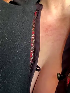 Snapshot of pervimilf chatting on November 7, 11:54 am pervimilf online show from November 7, 11:54 am