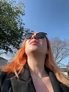 pervimilf online show from February 25, 10:36 am