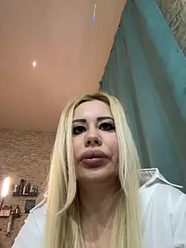 MonnyStef online show from January 19, 2:54 pm